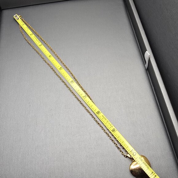 VTG Victorian Revival Gold Tone Heart Locket Necklace 20" Floral Detail - Picture 10 of 13